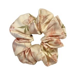 SC018-01 Pink Vintage Satin Scrunchie